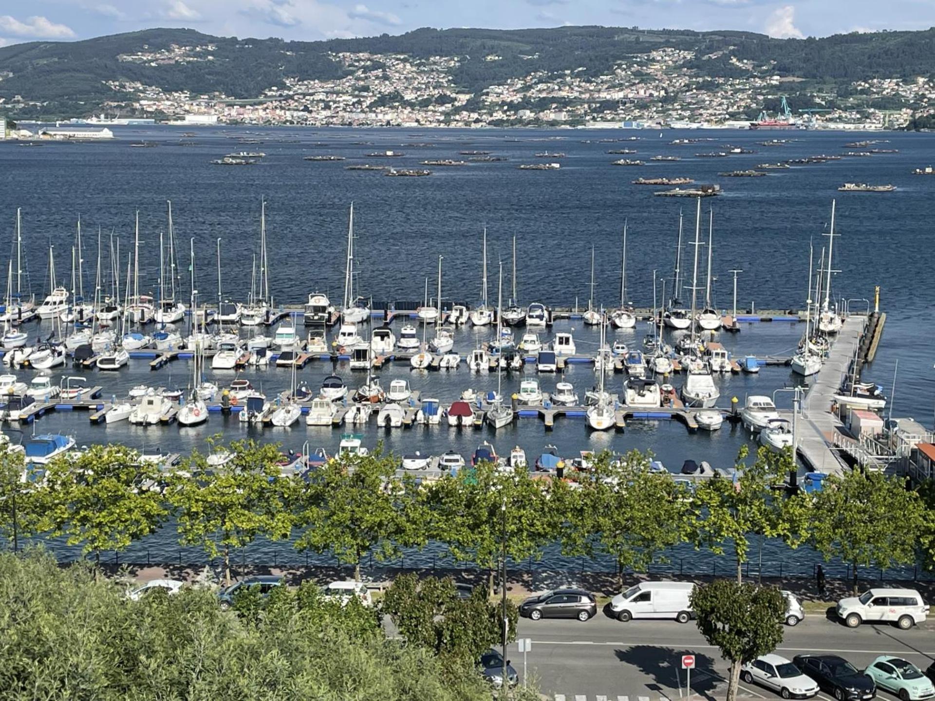 Apartamento Atico Deluxe Muy Cerca De La Playa, Parking Gratis Moaña Exterior foto